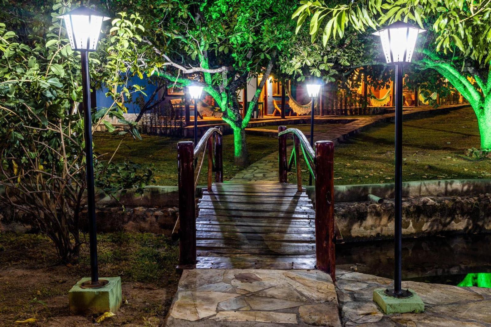 Cores Do Cerrado - Chales E Suites Goias Bagian luar foto